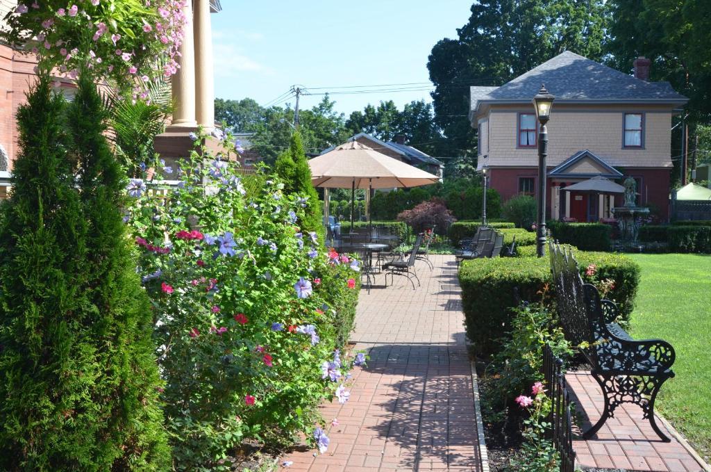 Union Gables (Adults Only) Hotel Saratoga Springs Exterior photo