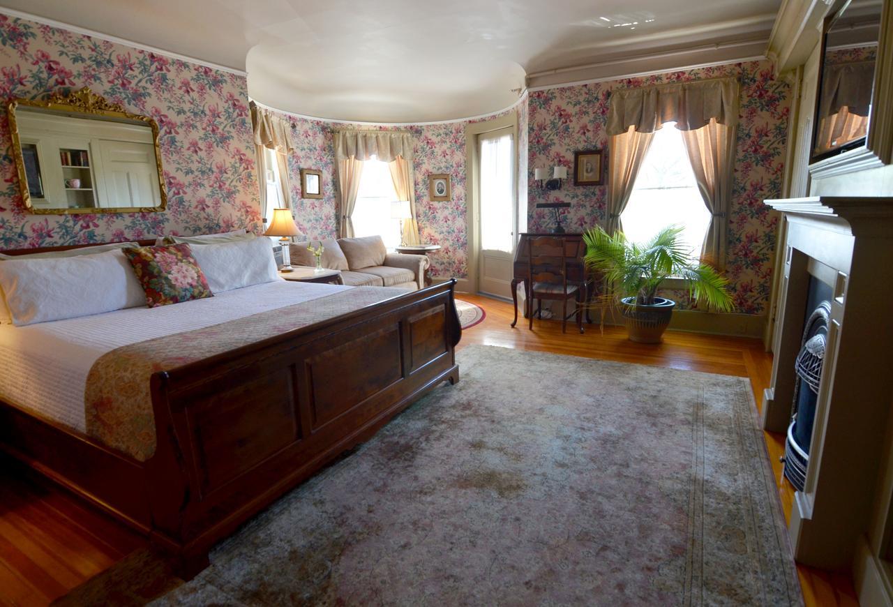 Union Gables (Adults Only) Hotel Saratoga Springs Exterior photo