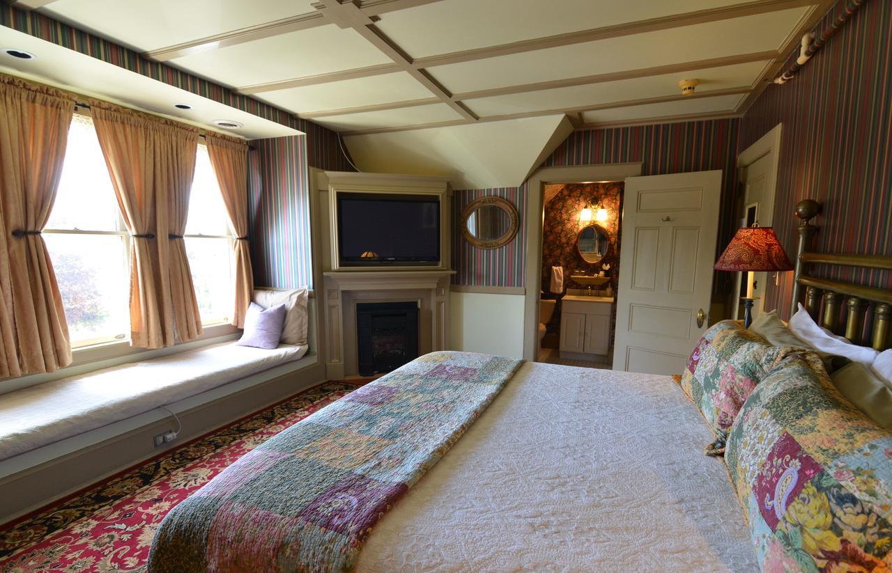 Union Gables (Adults Only) Hotel Saratoga Springs Room photo